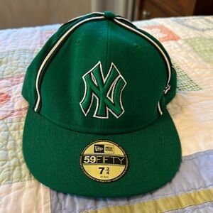 NWT NY Yankees Wool Ball Cap